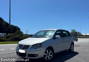 VW Polo 1.2 Gasolina 