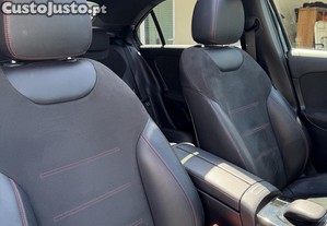 Mercedes-Benz A 250 Limousine 