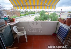 Apartamento T3 em Lavradio