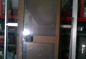duas portas aluminio com vidro duplo