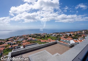 Moradias de luxo i tendeira (em construo)