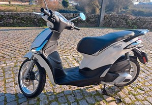 Scooter Piaggio Liberty 125 ABS
