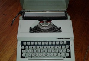 Máquina Escrever Rover 3000