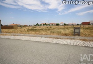 Terreno em Almeida de 562,00 m²