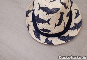 Chapu Fedora de palha com padro de tubares   H&M, 2-4 anos (92/104)  Novo