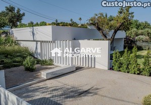 Extraordinária moradia recém-construída com 3 quartos e 4 casas de banho perto de Almancil, Algarve
