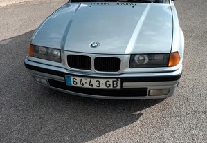 BMW 318 Is. Coupe
