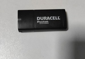 Carregador de Baterias/Pilhas Portátil - Duracell (3,5 x 1,35 mm)