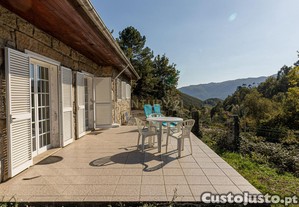 Casa Trrea n a zona do Gers / Braga   10.000 m de terreno Plano