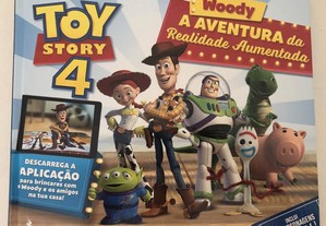 Livro "Woody, A Aventura da Realidade Aumentada"