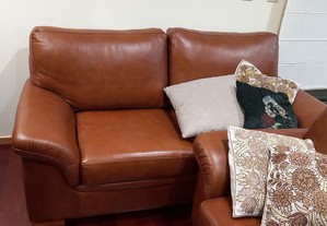 Sofa em couro