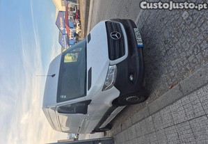 Mercedes-Benz Sprinter 317