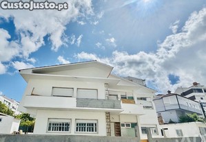 Casa / Villa T4 em Laranjeiro e Feijó de 210 m²