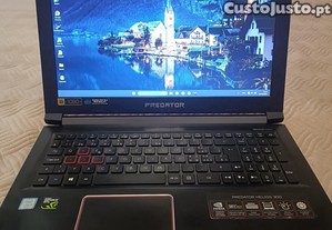 Acer Predator Helios 300 + Fones HyperX Revolver S