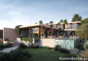 Moradia T5 Triplex Mafra