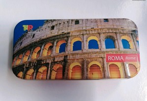 Bonita caixa executiva em metal da companhia aérea portuguesa TAP, com o tema Roma