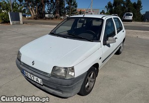 Renault Clio 1 - 92
