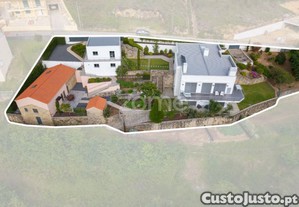 Propriedade Exclusiva Multifuncional Com Duas...
