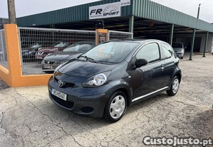 Toyota Aygo 1.0 (74.49KMS) (NACIONAL)