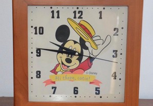 Relógios de Parede da Disney,c/ moldura em madeira