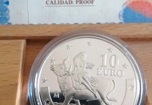 Várias moedas de prata prof
