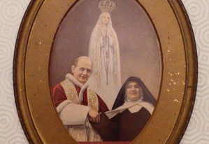 Quadro oval Papa Paulo VI com Irmã Lúcia
