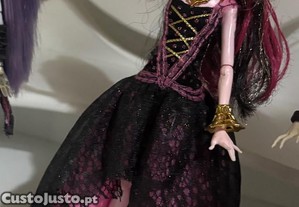 Bonecas monster high
