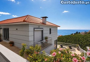 Casa / Villa T3 em Arco da Calheta de 181 m²