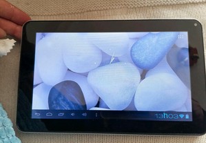 Tablet Android usado em bom estado