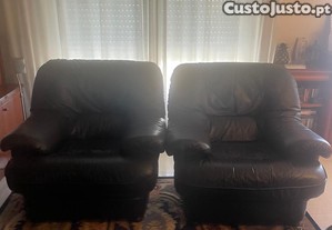 Excelente estado conjunto 4 sof�s em pele