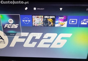 PS4 Fat com garantia expirada nunca usada, trs 1 comando i Jogos como (FIFA) FC 26 entre outros