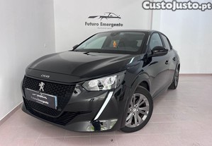 Peugeot e-208 Style - 23