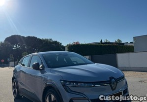Renault Mgane E-Tech 60kW 220cv - 22