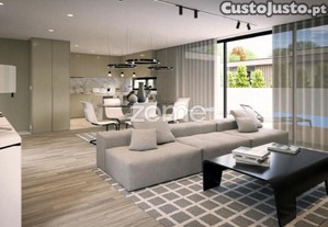 Moradia Nova, Térrea, Com 3 Suites Em...