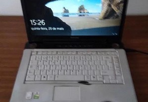 computador portátil Toshiba