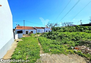 2 lotes de terreno para construção de moradia