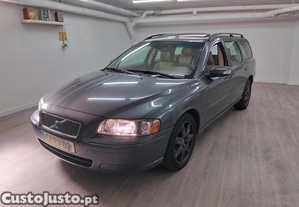 Volvo V70 2.4 momentum - 07