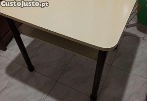 Mesa tipo secretária como nova