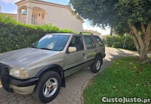 Opel Frontera cinco portas TDS - 98
