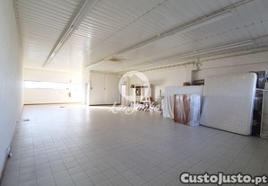 [265-N-01403] Armazém Industrial em Barcelos