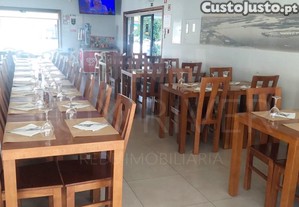 Trespasse De Restaurante Totalmente Equipado Em...