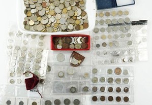 Grande coleção de imensas moedas