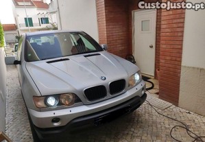BMW X5 3.0I - 00
