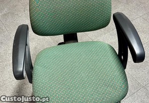 Cadeira de escrit�rio