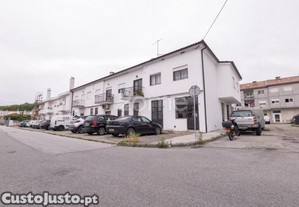 Loja Com Cave E Armazm 181 M2 Darque, Viana Do...