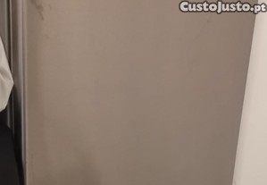 Mquina de lavar loia e mquina de lavar roupa