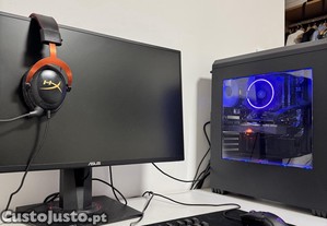 Pc gaming (monitor, torre, rato, teclado, auscultadores)