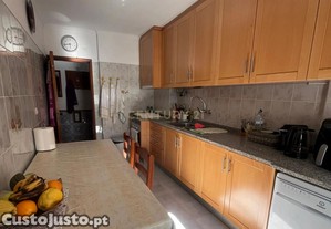 Apartamento T3 em Serra das Minas, Rio de Mouro