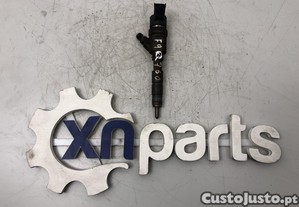 Injector Usado RENAULT TRAFIC II 1.9 dCi 100 | 03.01 - REF. 0445110146 MOTOR F9Q760