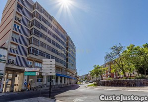   T4 à em Odivelas   Conforto, Espaço, Vista e Localização!